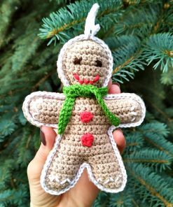 Crochet gingerbread man ornament pattern easy Amigurumi Christmas ornaments large Christmas tree decorations ideas